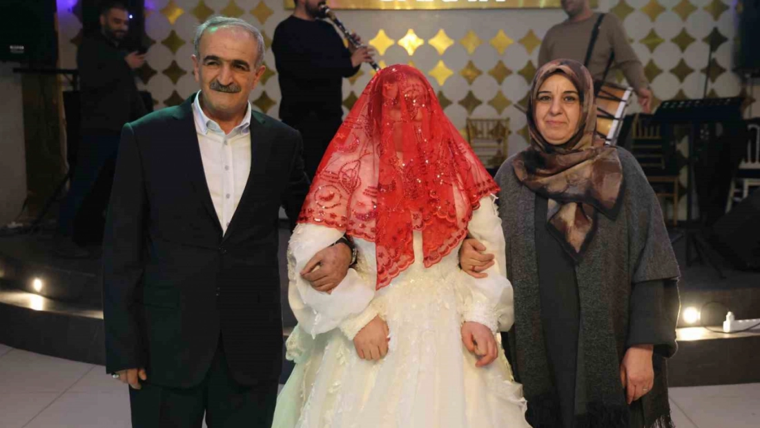 Şevval'in düğün ve gelinlik hayali gerçek oldu