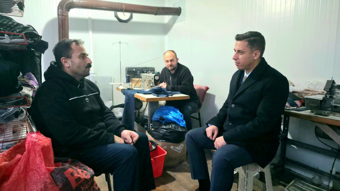 Kaymakam Şeref Gülyer’den Konteyner Çarşısına Ziyaret