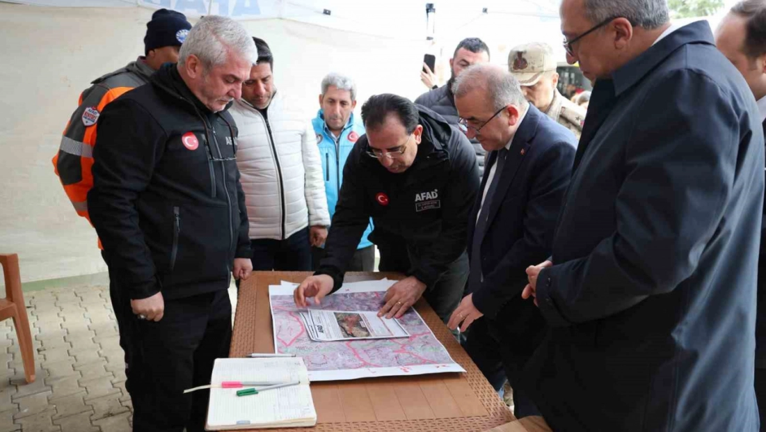 Vali Hatipoğlu kayıp şahıs için, 'Maalesef henüz olumlu bir haber alamadık'