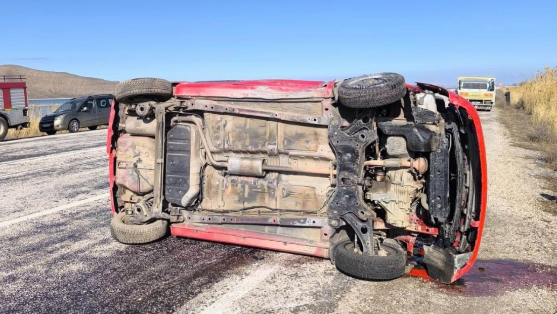 Van'da trafik kazası: 1 ölü, 2 yaralı