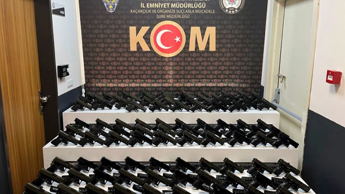 Afyonkarahisar'da 3 bin 450 tabanca gövdesi ele geçirildi