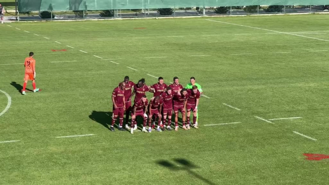 Bordo-Mavililer'den Hazırlık Maçında İnişli Çıkışlı Performans