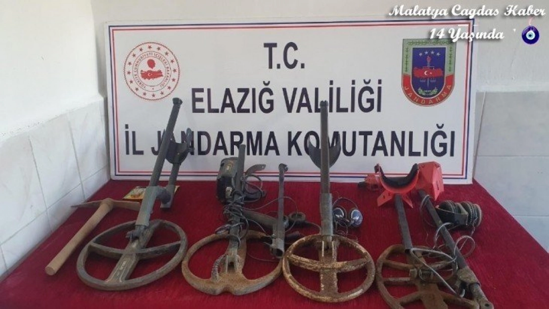 Elazığ'da kaçak kazı yapan 4 şüpheli yakalandı