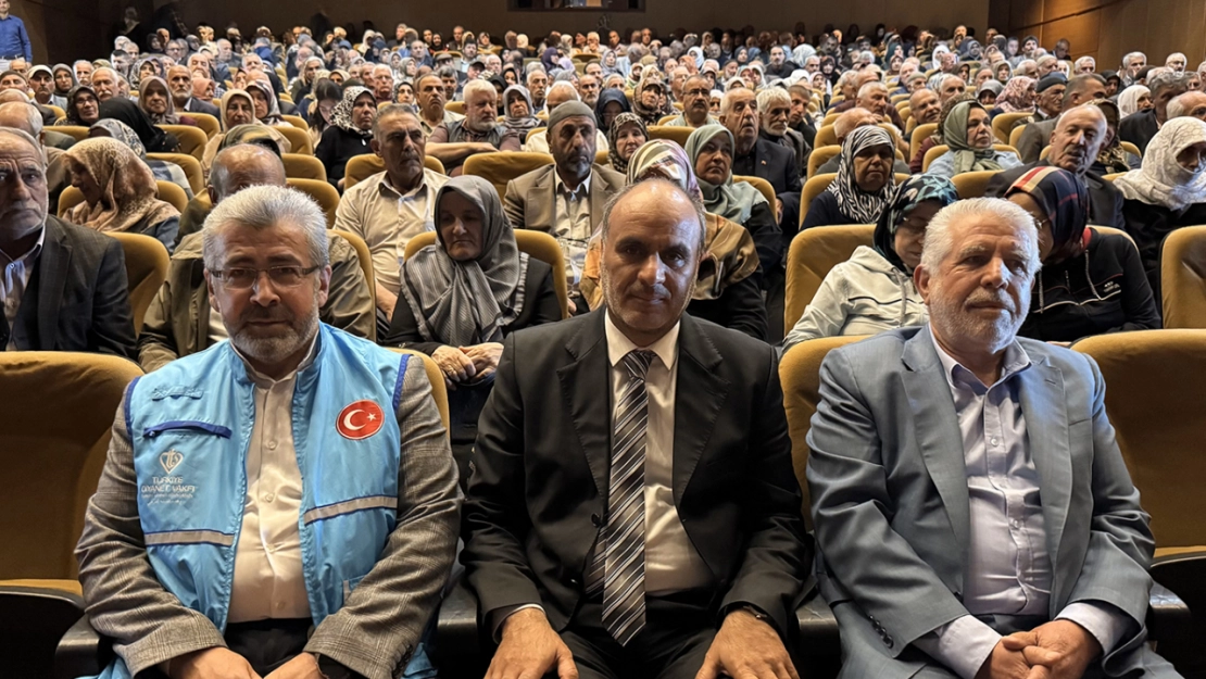 Hacı adaylarına yönelik seminer düzenlendi