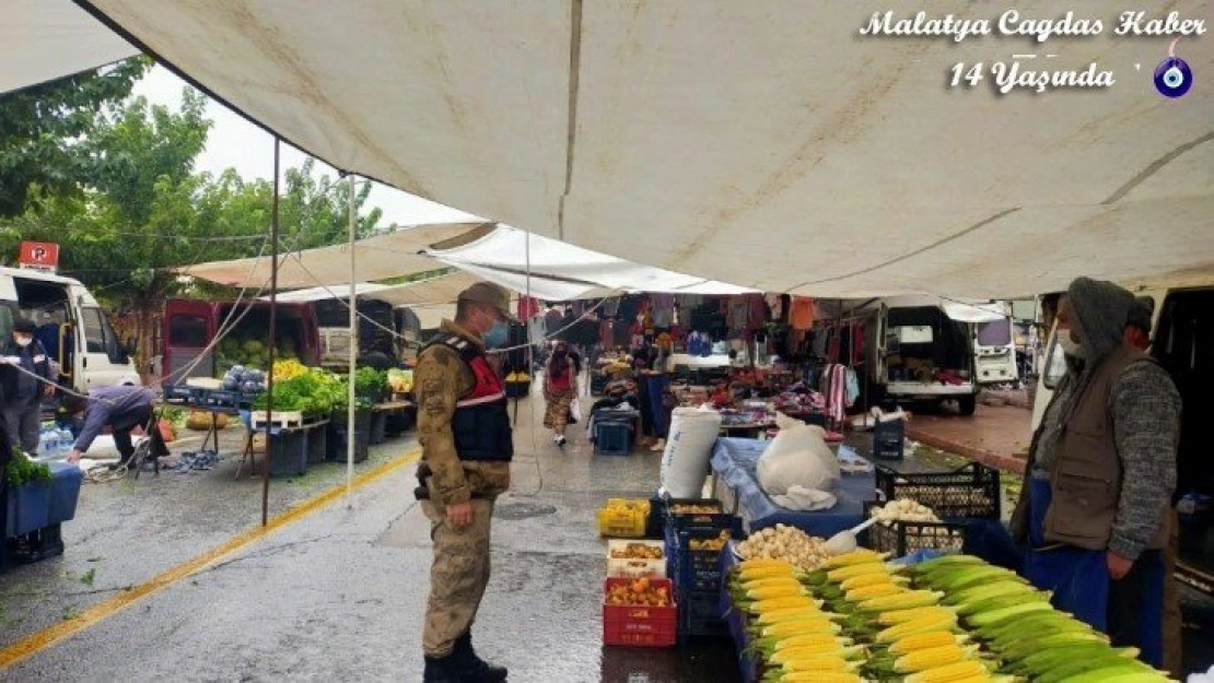 Jandarmadan Pazar yerlerinde sıkı denetim