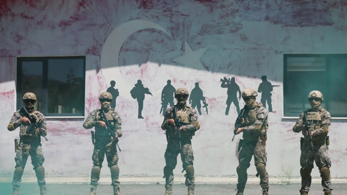 PÖH timleri zorlu koşullara hazırlanıyor