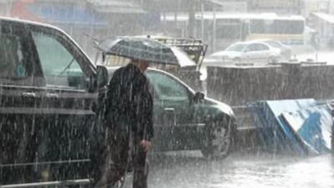 Rüzgar ve Sağanak Bir Arada: Meteoroloji'den Çifte Uyarı