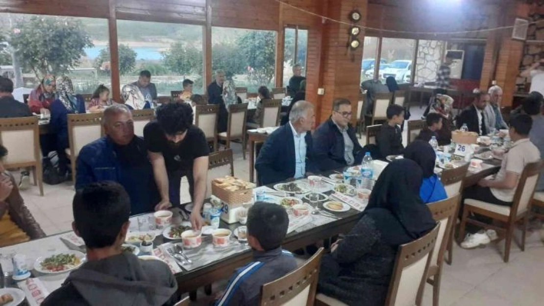 Samsat'ta şehit, gazi, öksüz ve yetim aileler iftarda buluştu