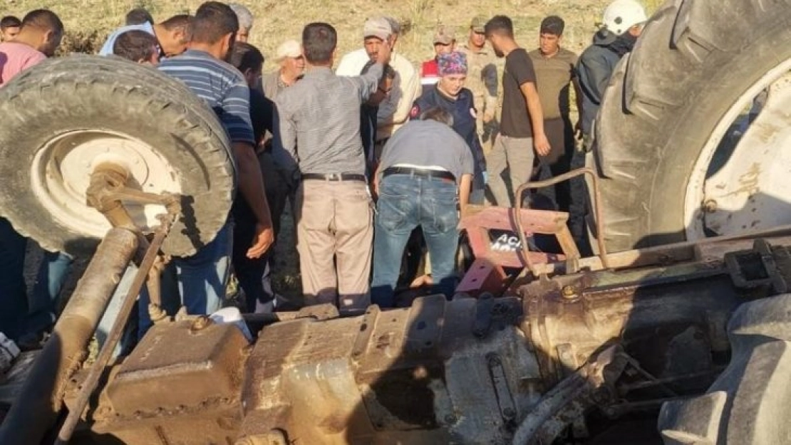 Traktör takla attı: 1 yaralı