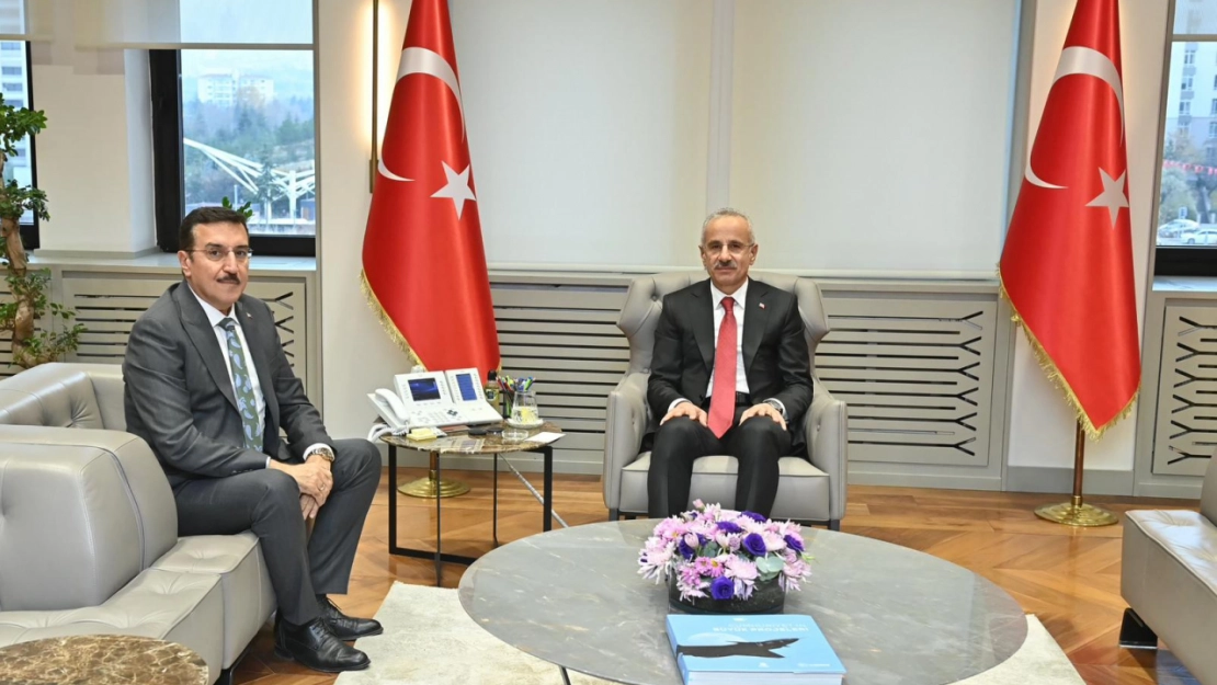 Tüfenkci, Ulaştırma ve Altyapı Bakanı Abdülkadir Uraloğlu'nu ziyaret etti