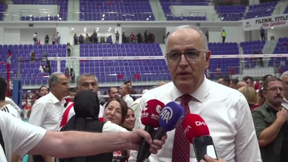 Üstündağ: ''40 Yıldır Böyle Bir Taraftar Görmedim''