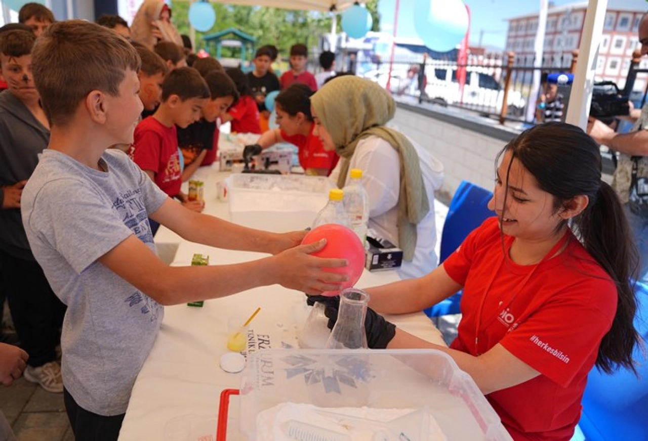 ETÜ Bilim İletişimi Ofisi, Altınbulak'ta Büyük İlgi Gördü