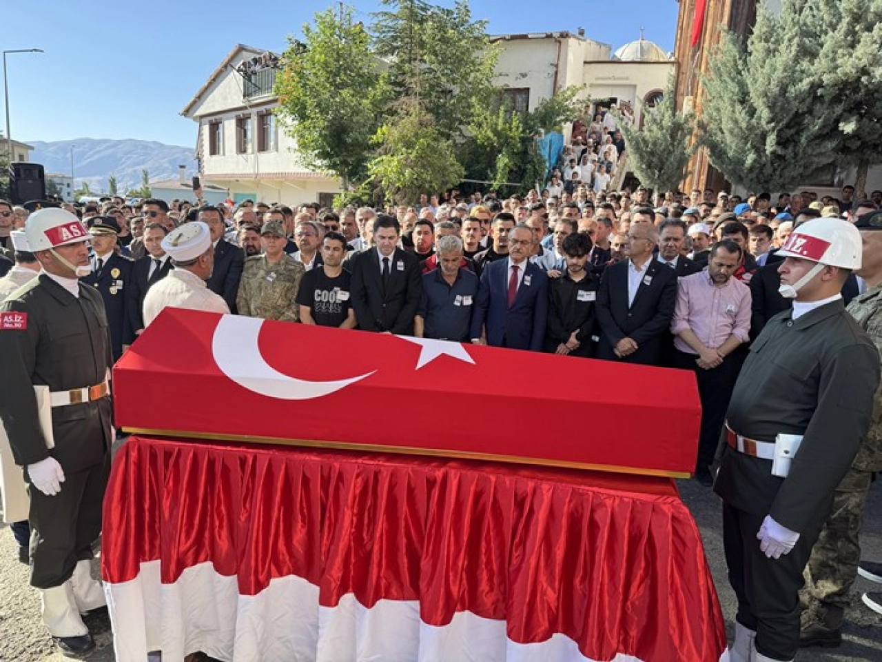 Şehit Astsubay Akdoğan'a Malatya'da Gözyaşlarıyla Veda