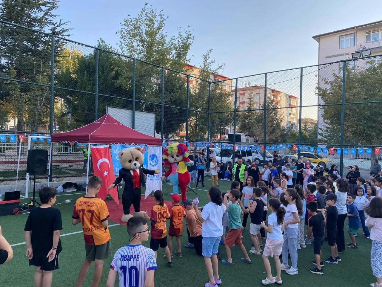 Ülkü Ocakları Malatya'dan Başharık'ta 'Çocuk Şenliği'