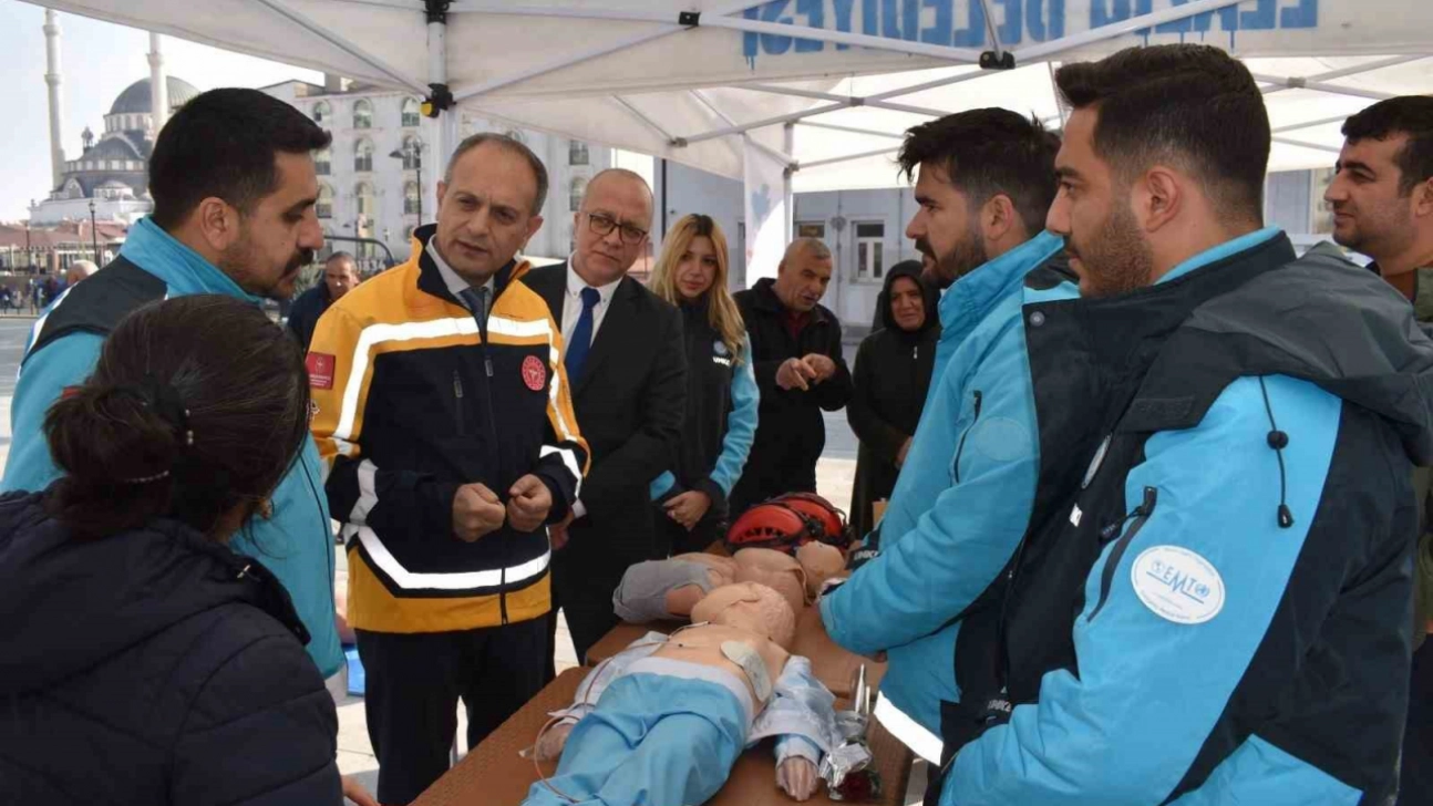 Elazığ'da Acil Sağlık Hizmetleri Haftası etkinlikleri