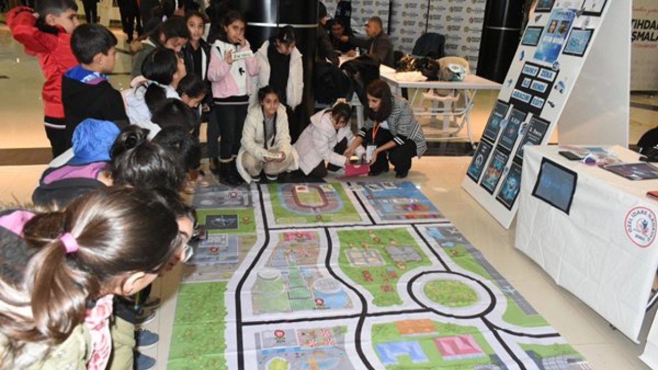 TÜBİTAK 4007 Bilim Şenliği başladı