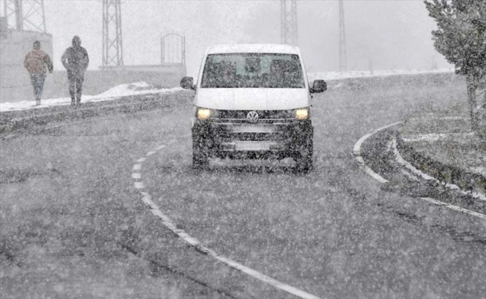 Erzurum, Kars ve Ardahan'da kar yağışı etkili oldu