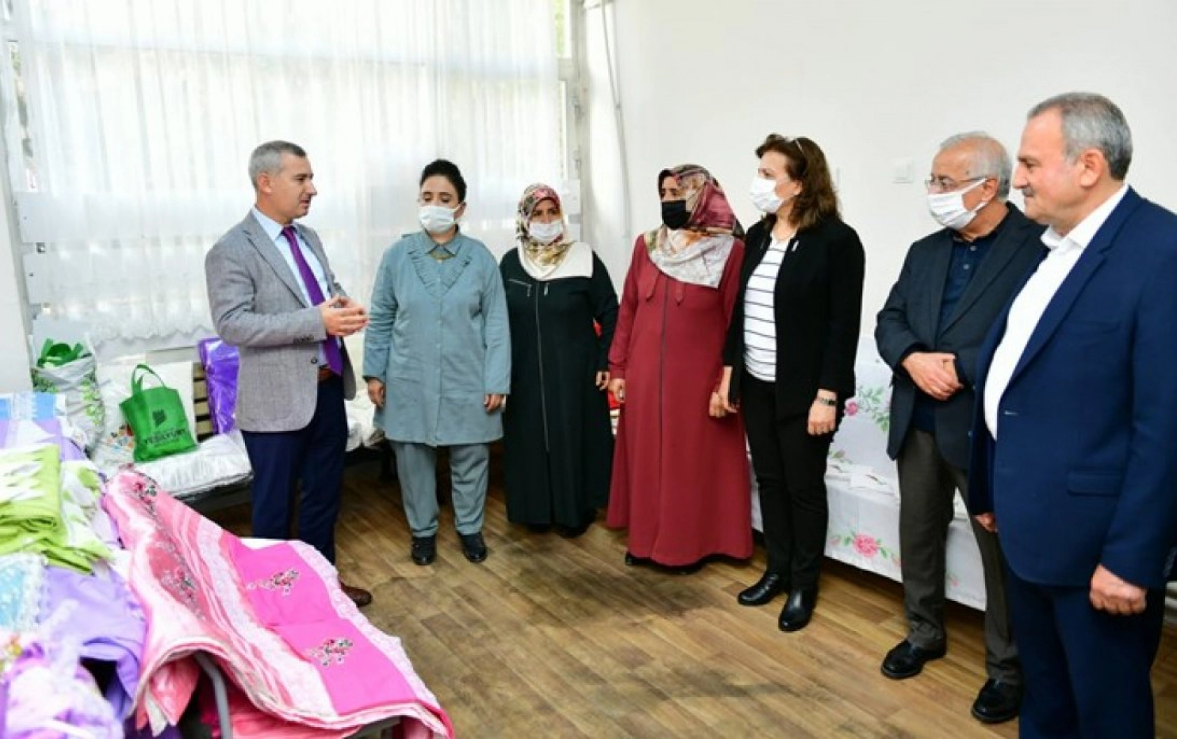 Kadınlarımızın Gayreti ve Çabasını Takdirle Karşılıyoruz