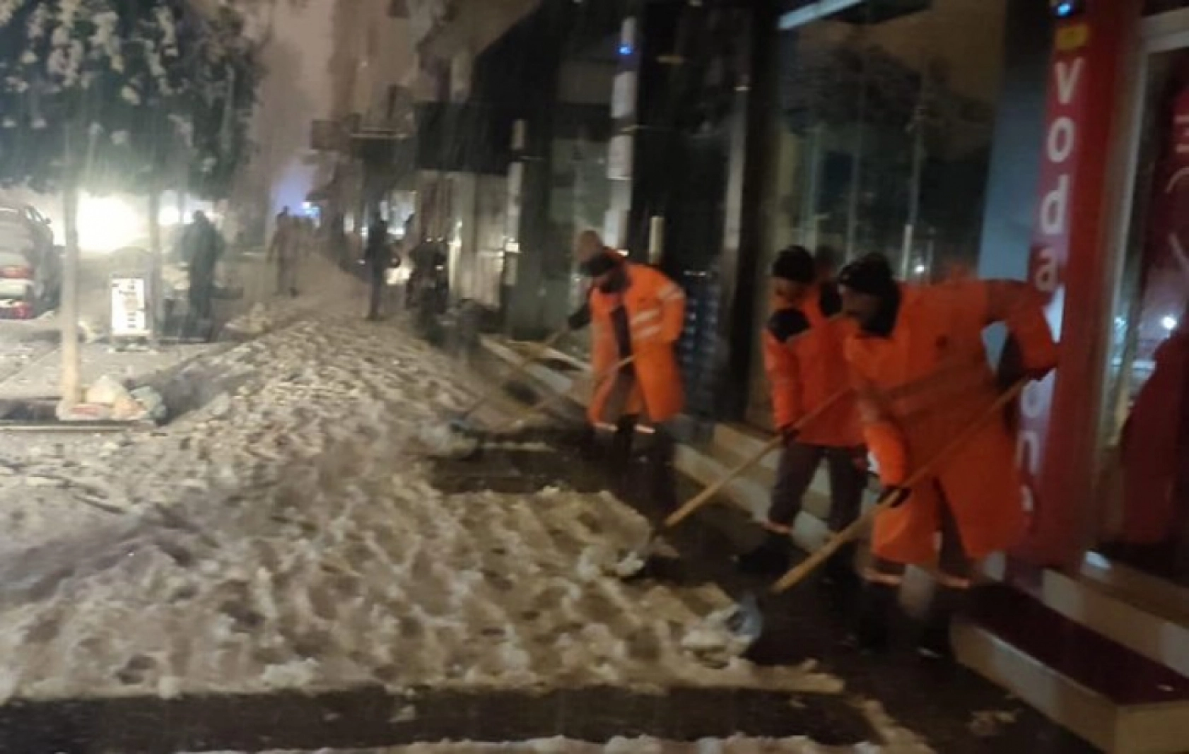 Malatya'ya Beklenen Kar Yağmaya Başladı