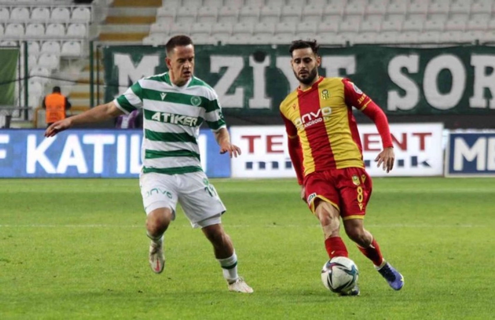 Konyaspor Yeni Malatyaspor Karşılaşmasından Kareler