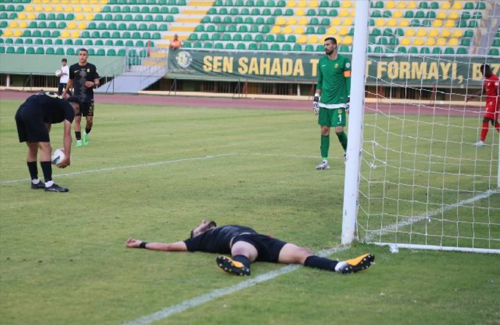 Yeni Malatyaspor-Amed Sportif Faaliyetler maçından Kareler