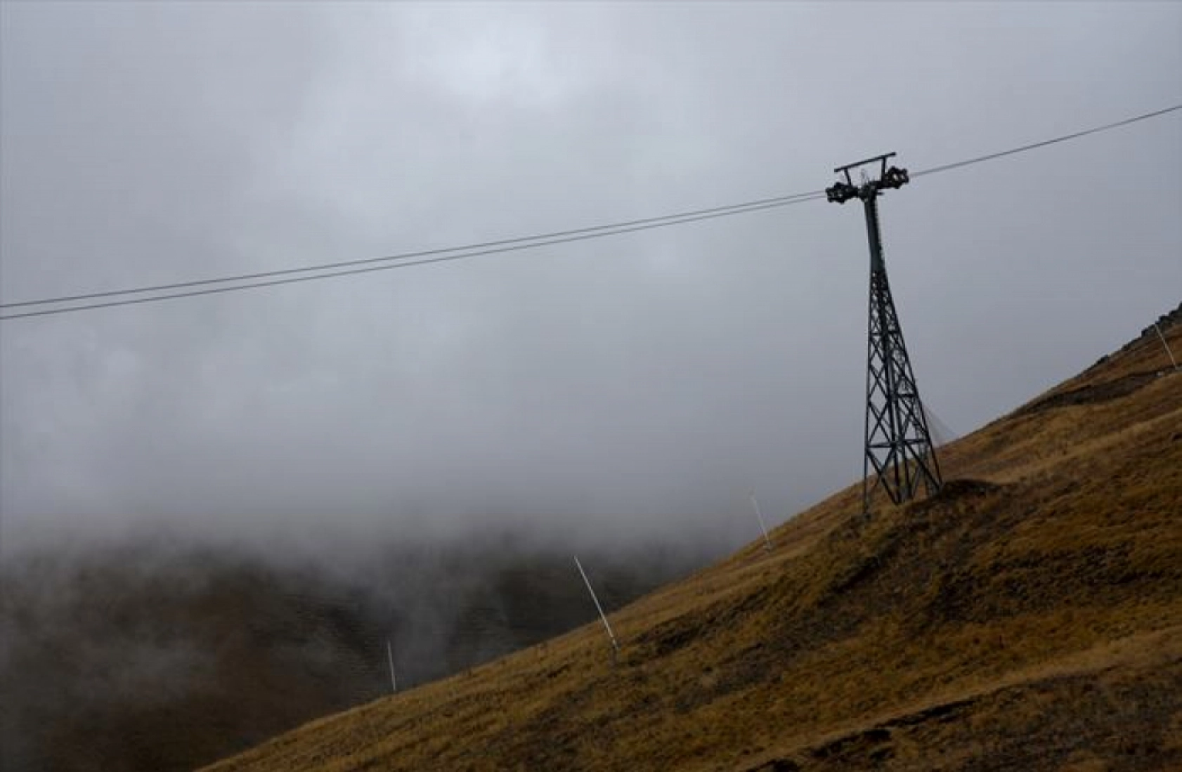 Erzurum'da soğuk hava ve kar etkili oldu