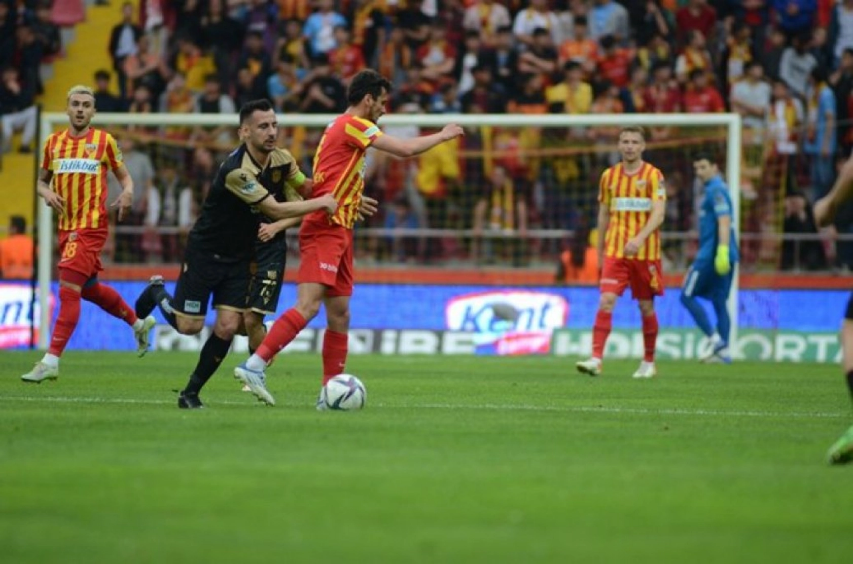 Yukatel Kayserispor Yeni Malatyaspor Karşılaşmasından Kareler