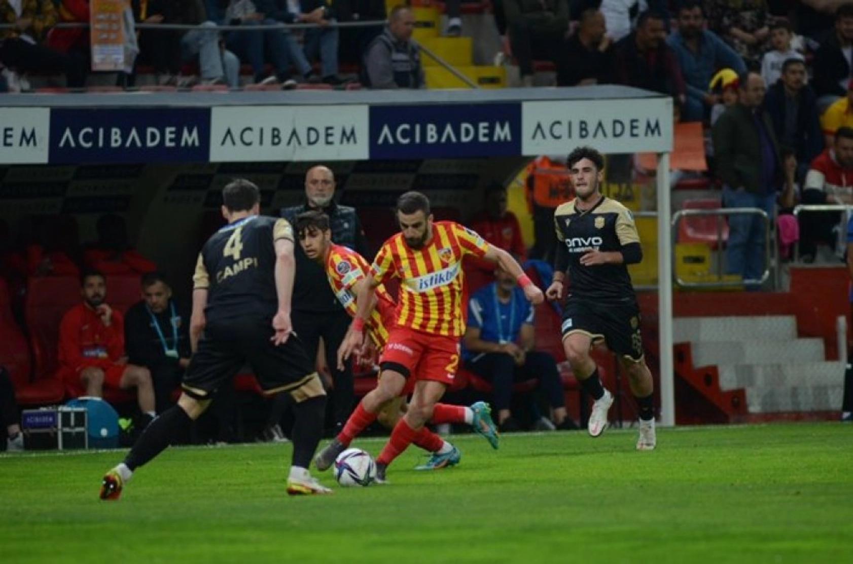 Yukatel Kayserispor Yeni Malatyaspor Karşılaşmasından Kareler