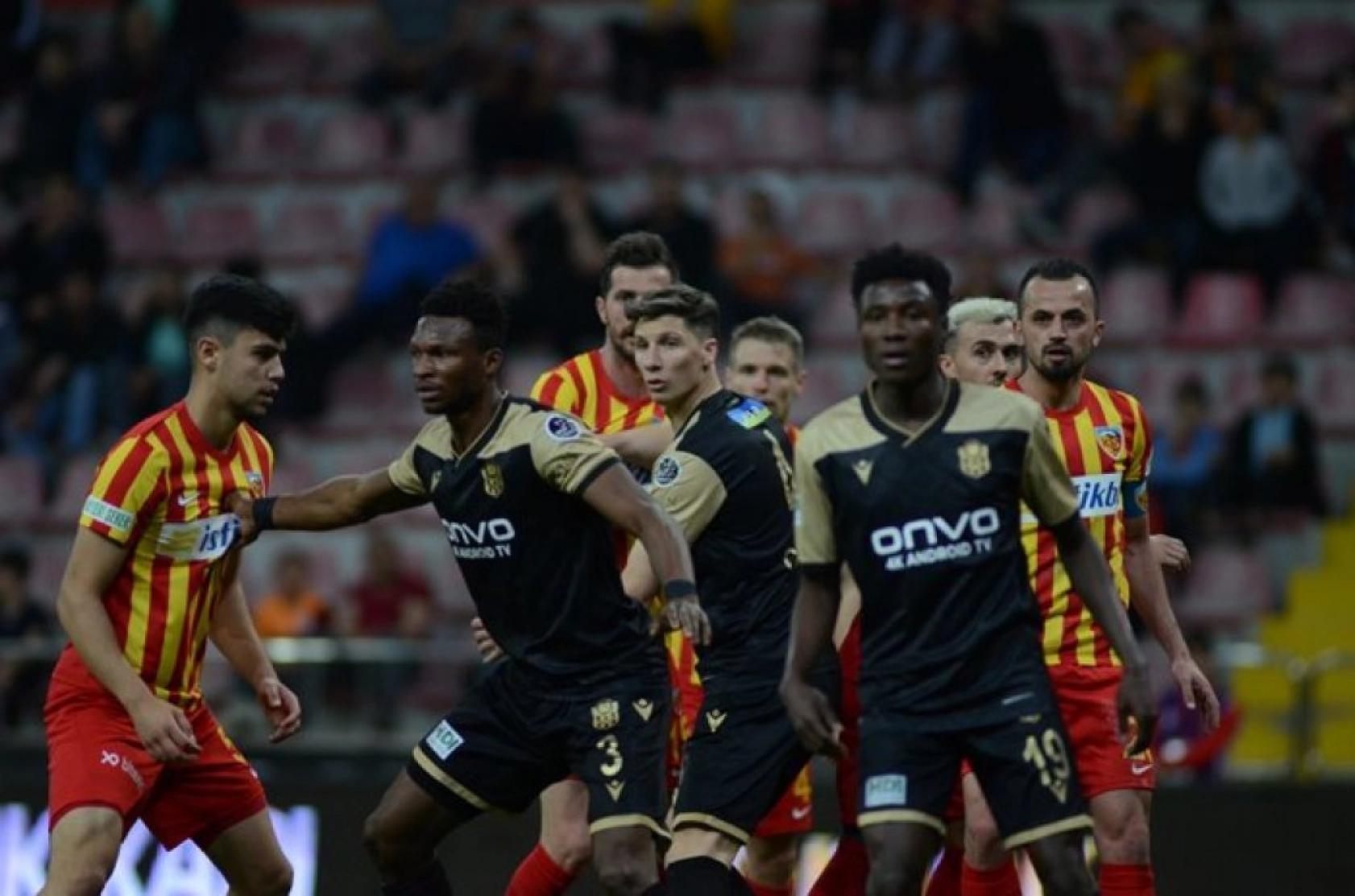 Yukatel Kayserispor Yeni Malatyaspor Karşılaşmasından Kareler