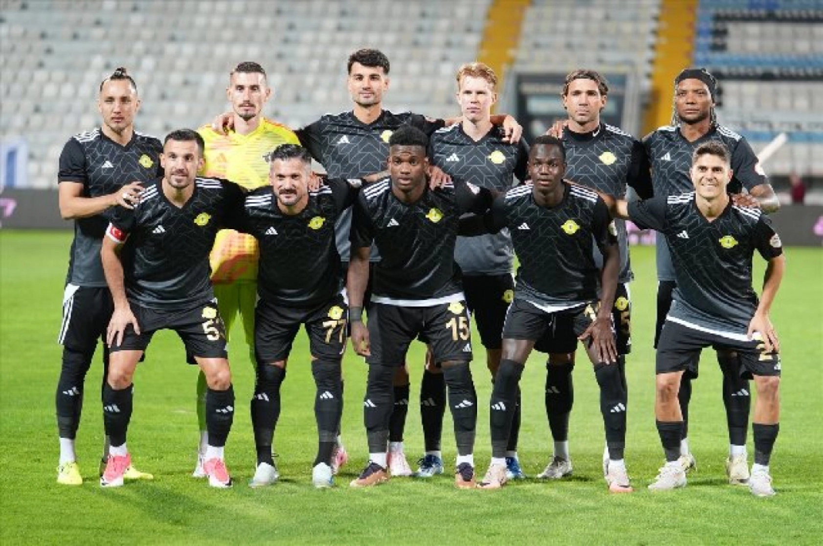 Erzurumspor FK - Esenler Erokspor Karşılaşmasından Kareler