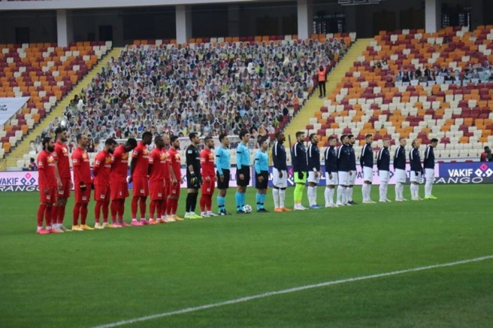 Yeni Malatyaspor Kasımpaşa Karşılaşmasından Kareler