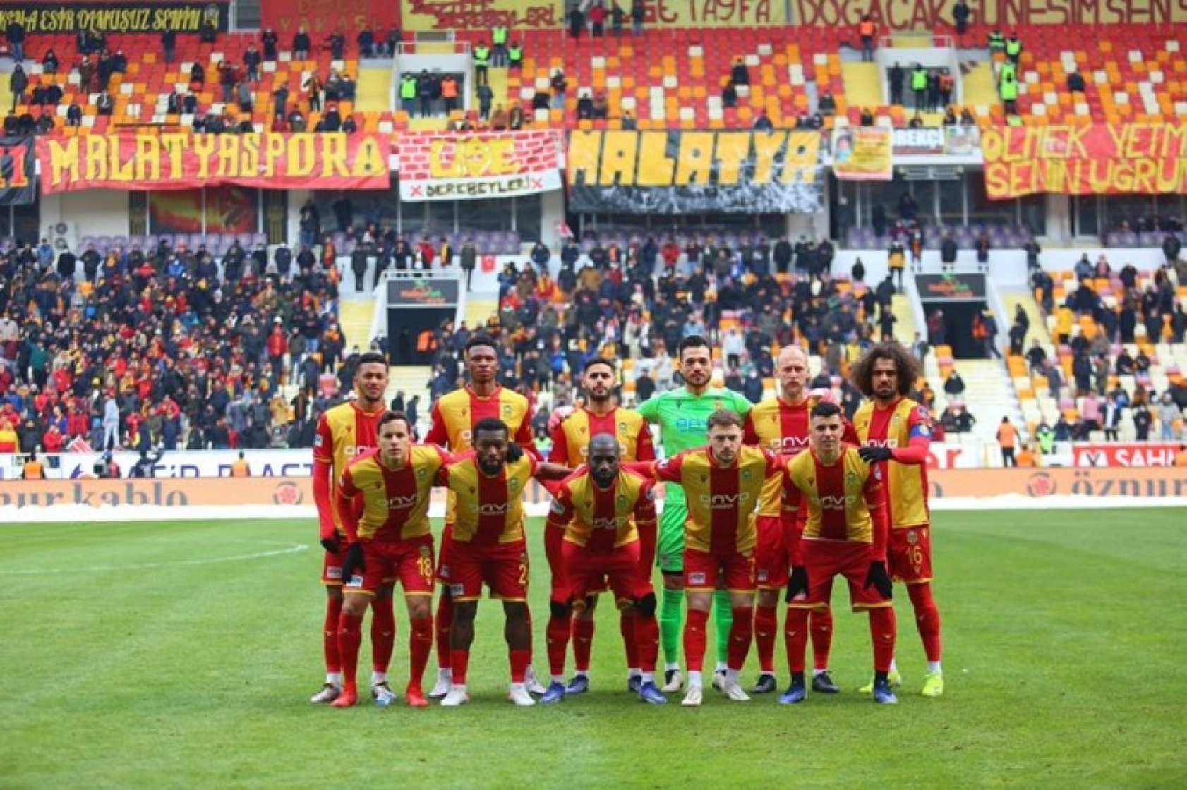 ÖK. Yeni Malatyaspor Beşiktaş Karşılaşmasından Kareler