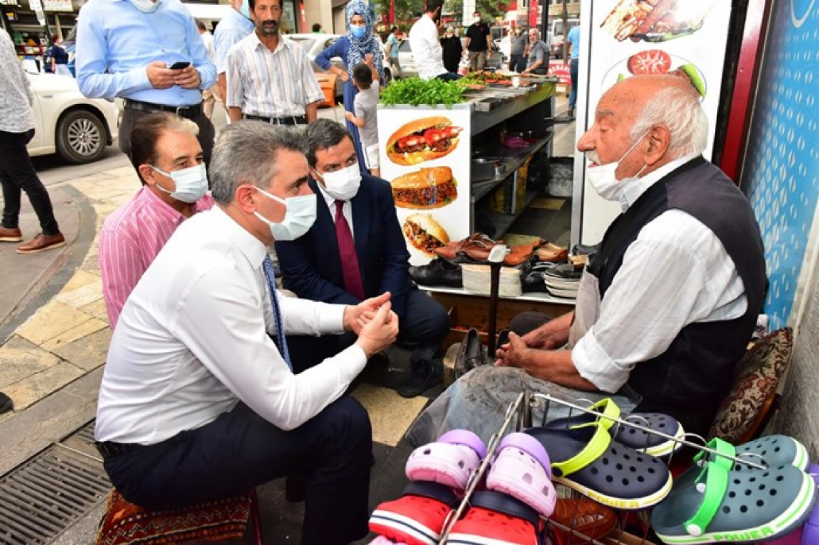 Vali Baruş Ve Keskin'den Esnaf Ziyareti