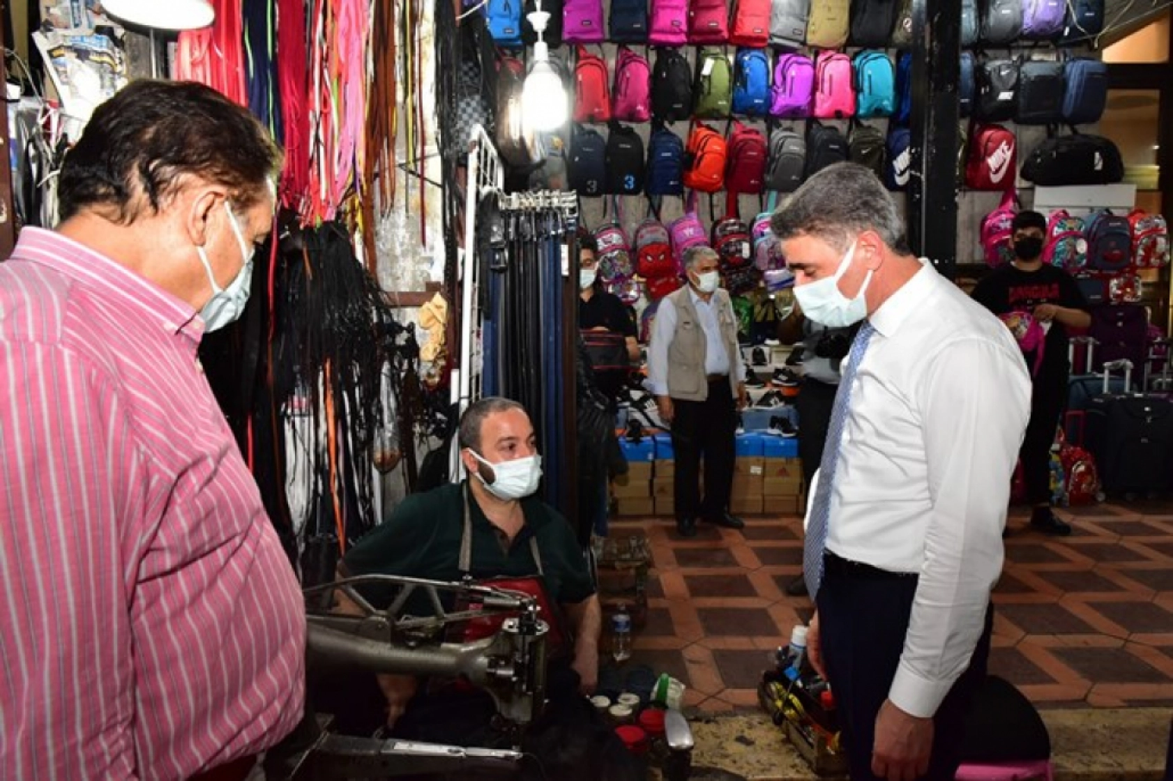 Vali Baruş Ve Keskin'den Esnaf Ziyareti