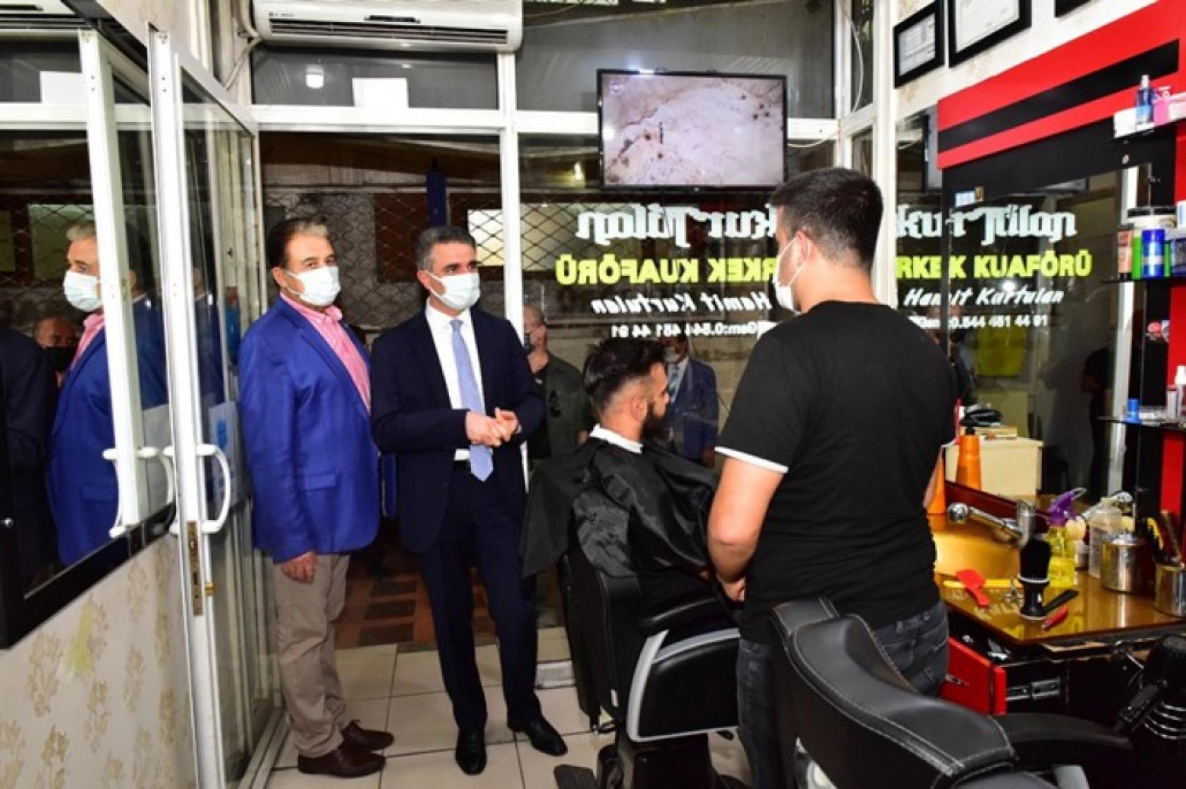 Vali Baruş Ve Keskin'den Esnaf Ziyareti