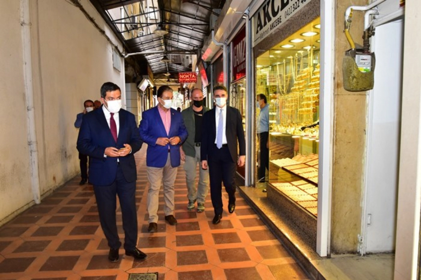 Vali Baruş Ve Keskin'den Esnaf Ziyareti