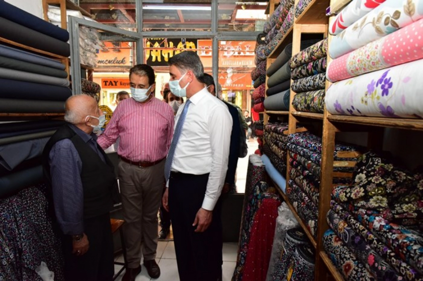 Vali Baruş Ve Keskin'den Esnaf Ziyareti