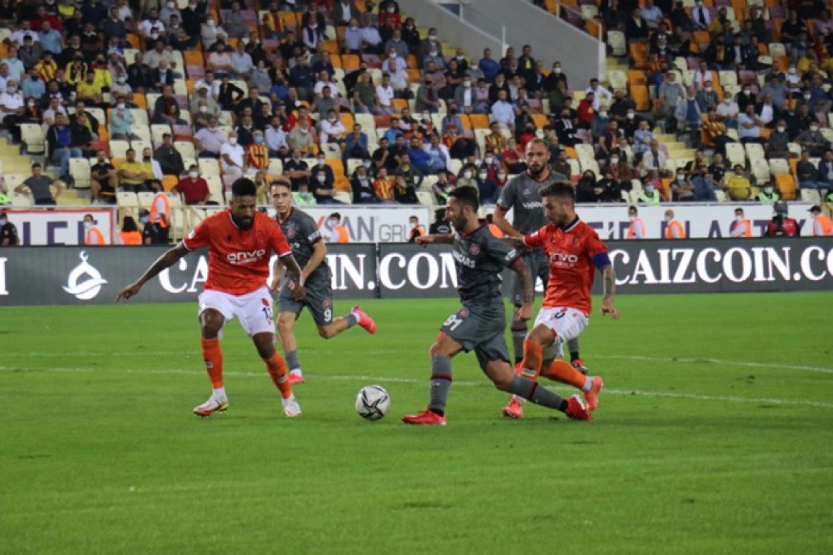 Fatih Karagümrük maçından Kareler