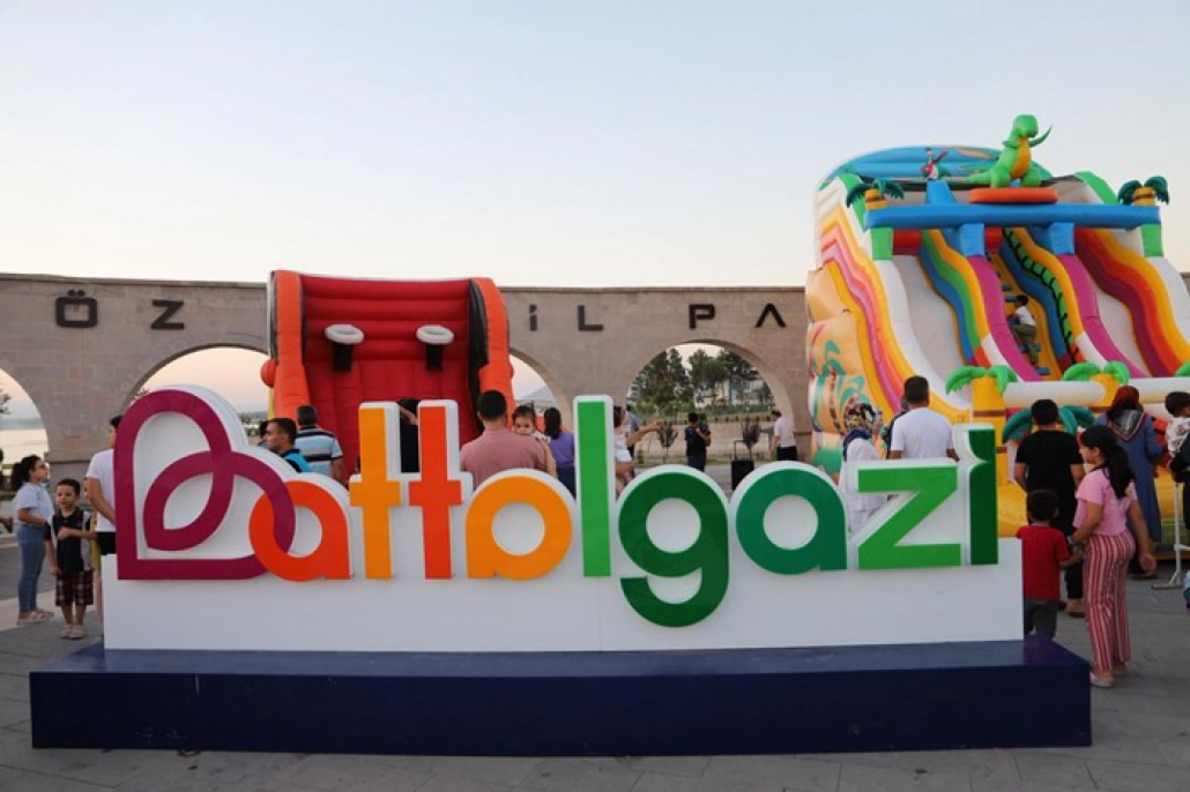 'Gelenekten Geleceğe Çocuk Oyunları' Etkinliği