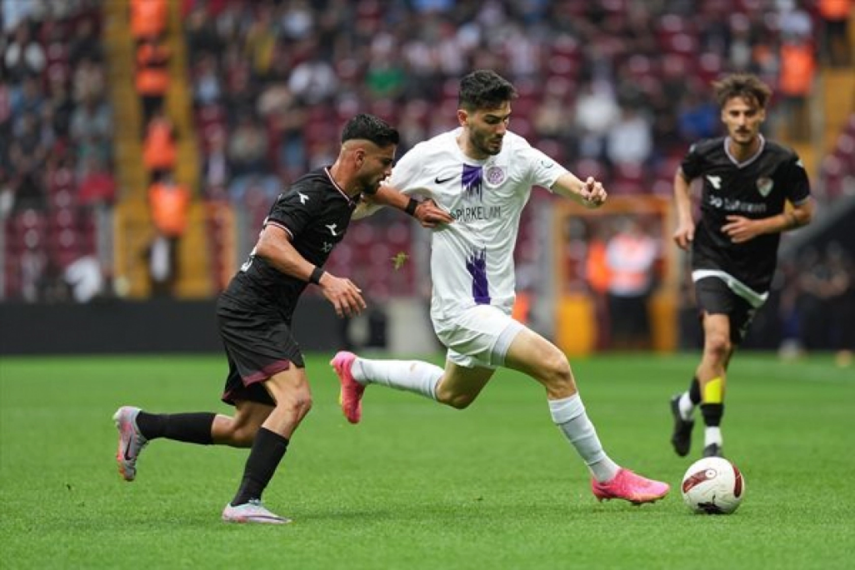 Şampiyon Elazığspor