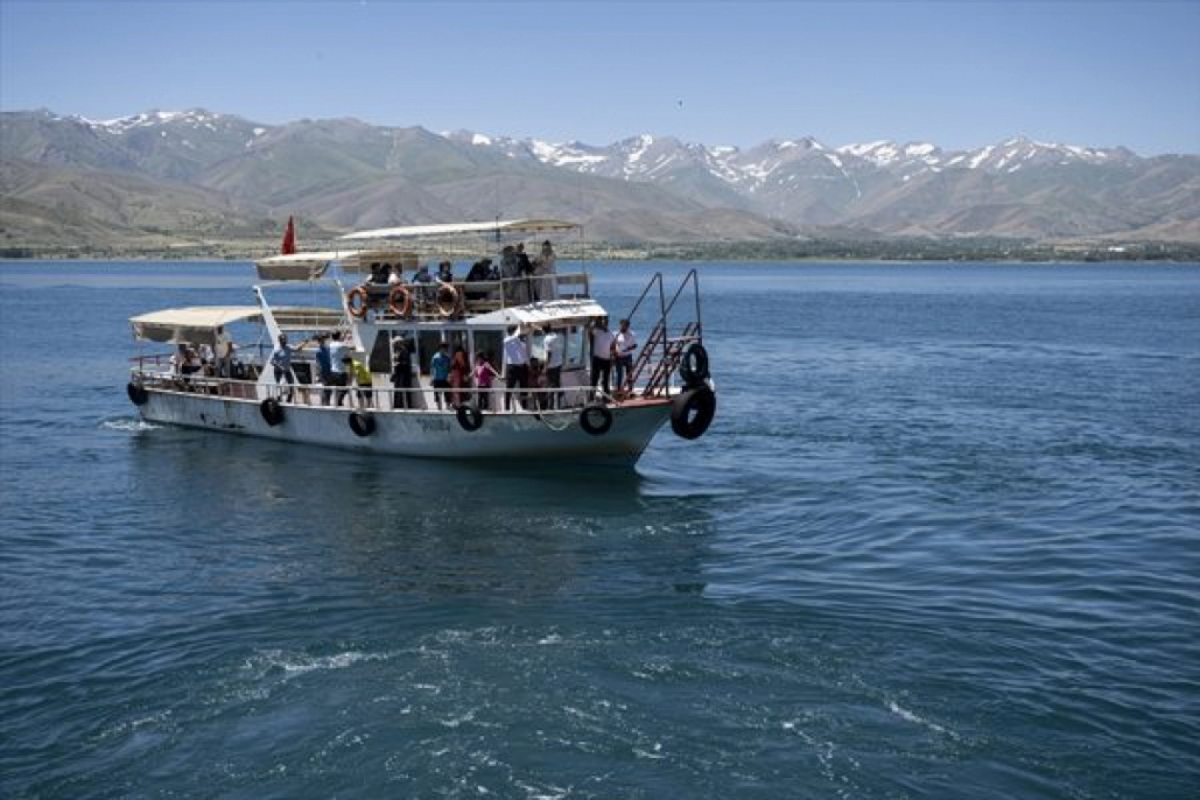 Van Gölü'ndeki Akdamar Adası