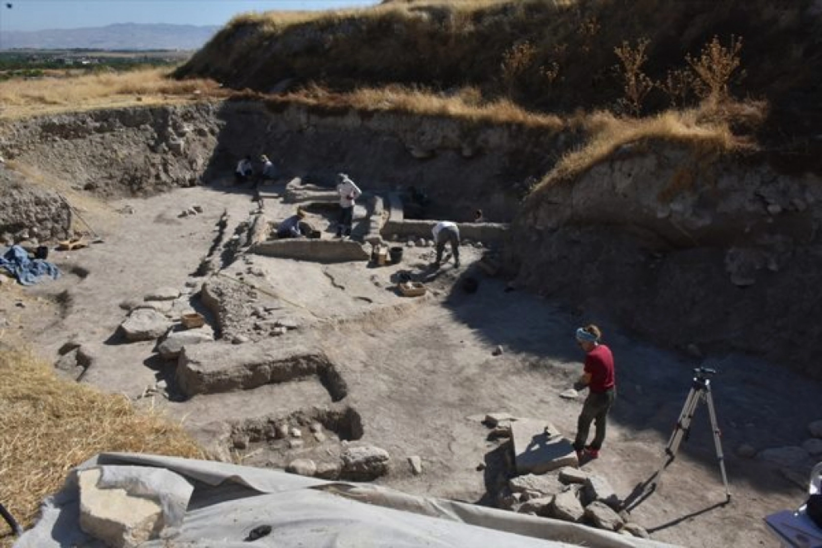 Arslantepe Höyüğü'nde 6 bin 400 yıllık fırın bulundu