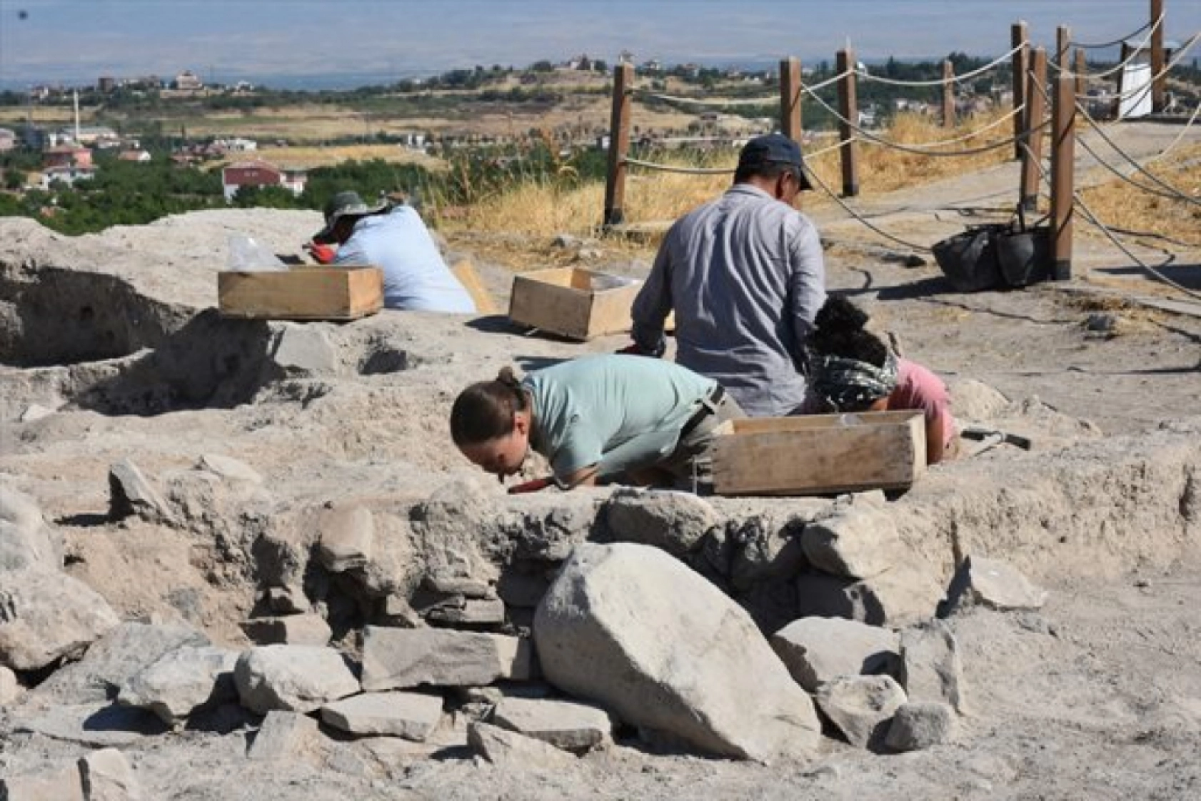 Arslantepe Höyüğü'nde 6 bin 400 yıllık fırın bulundu
