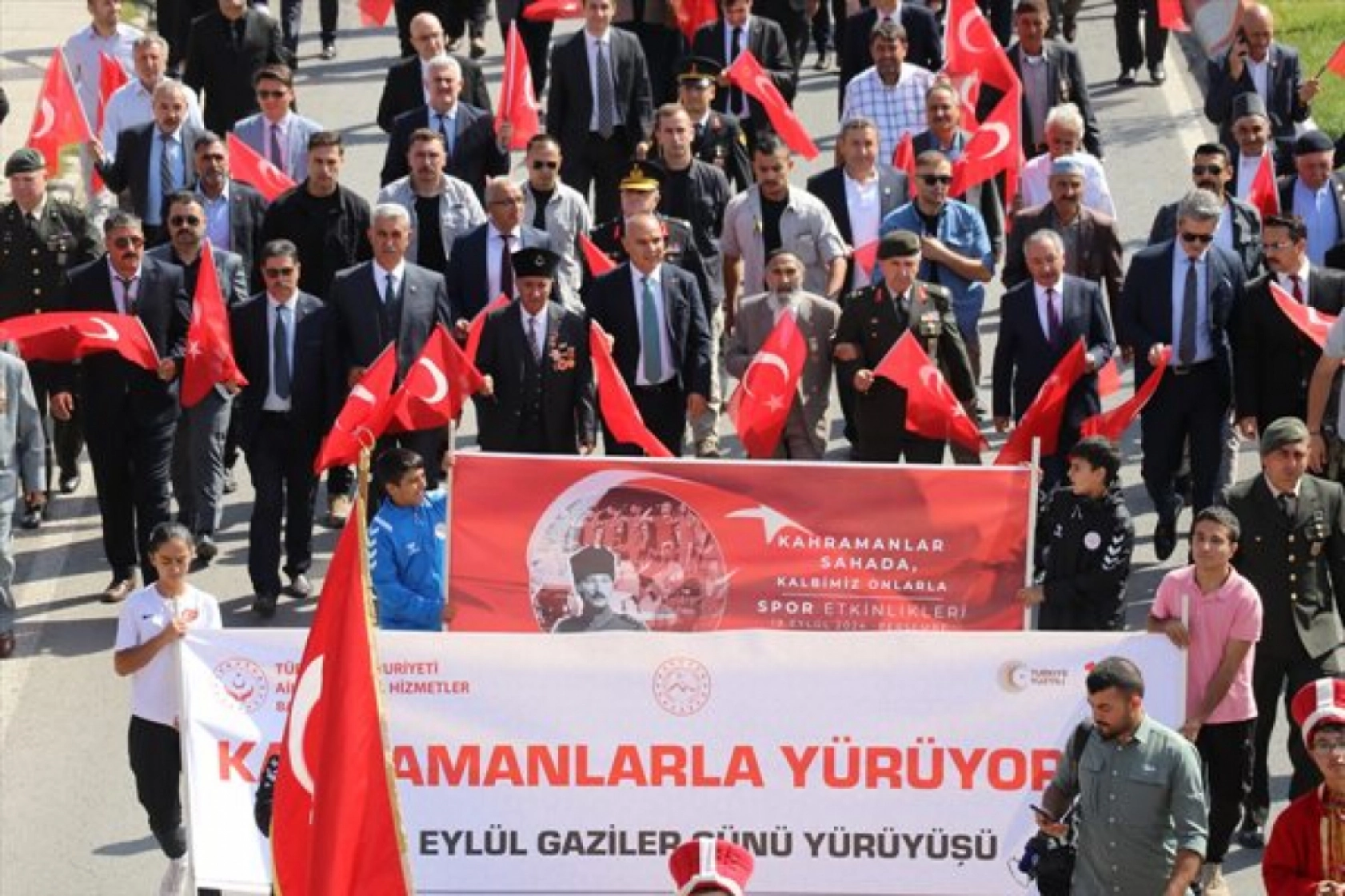 Doğu Anadolu Bölgesi'nde 19 Eylül Gaziler Günü törenle kutlandı