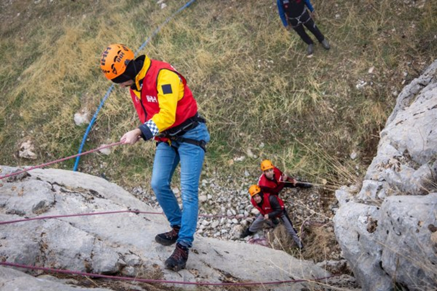 Deprem ve Sel Müdahaleleri İçin İHH Personeli Yeni Teknikler Öğrendi