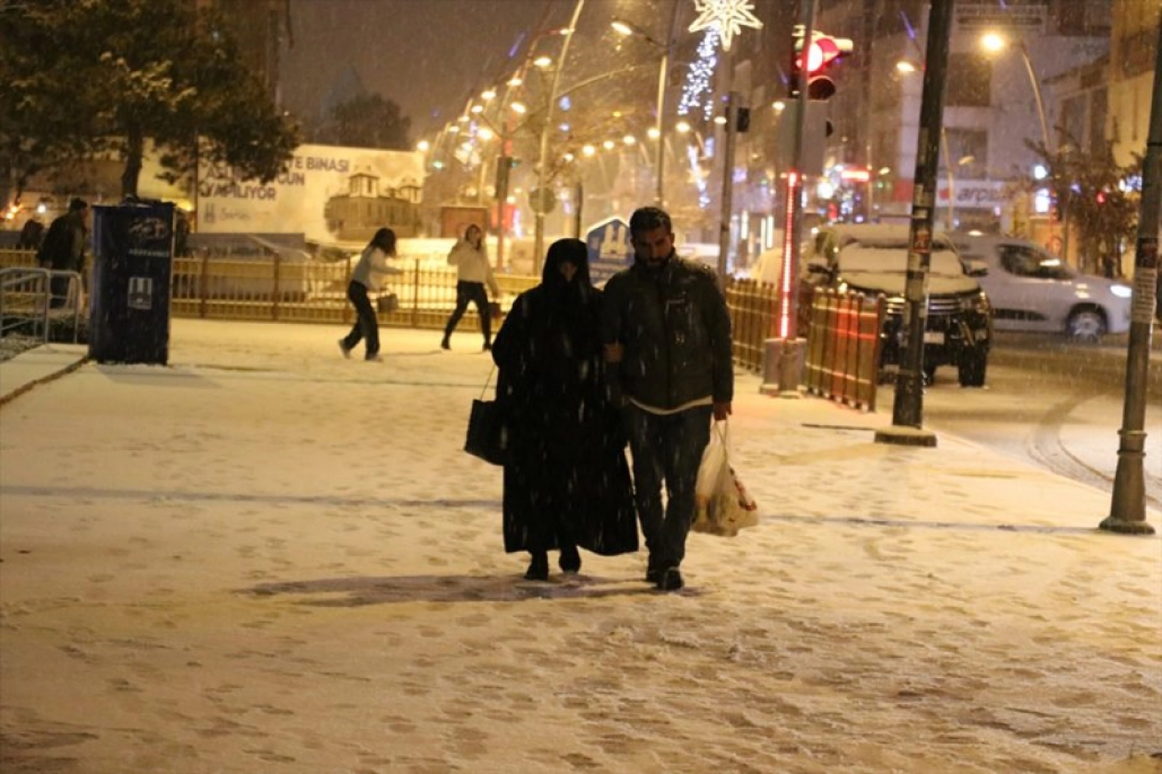 Erzurum'da kar etkili oldu