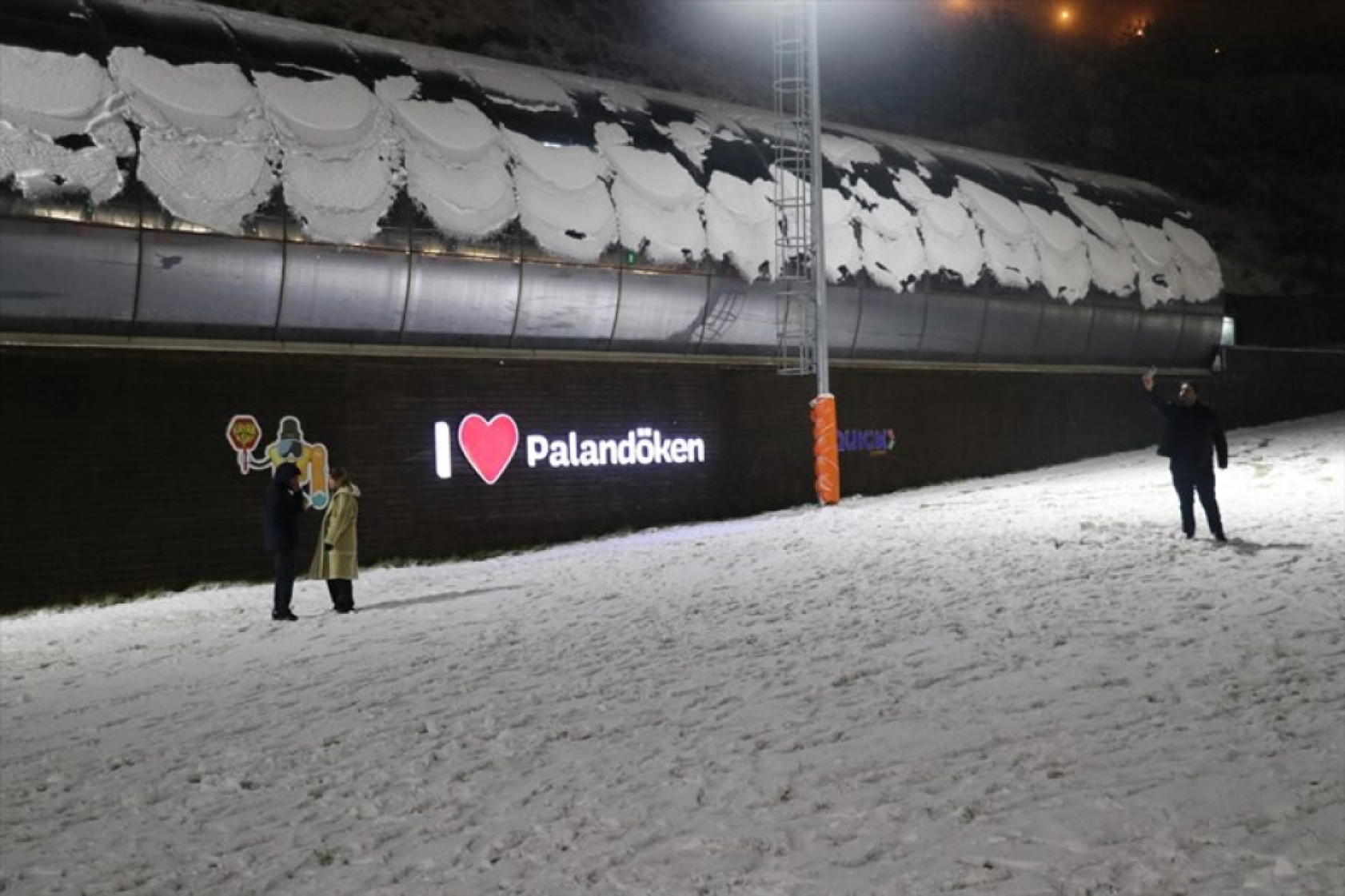 Erzurum'da kar etkili oldu