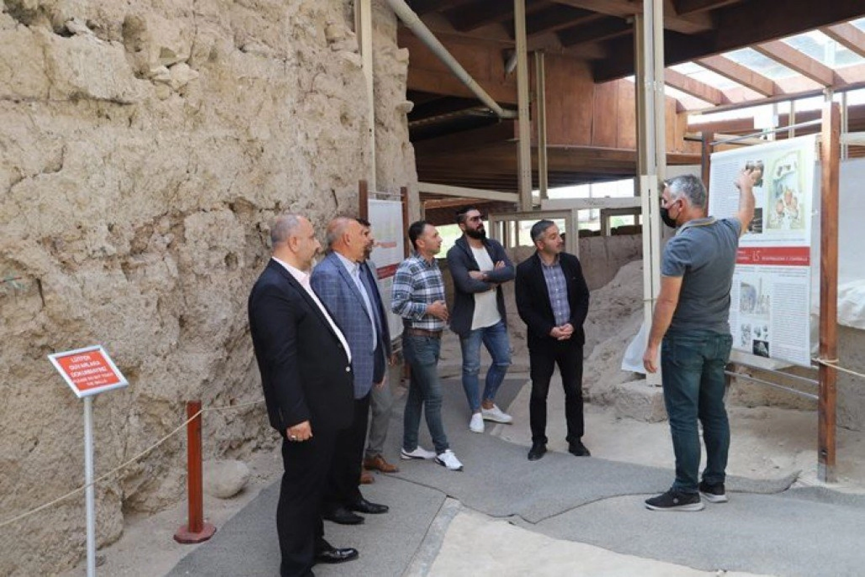 Turizmcilere İspendere Şifalı İçmeleri Tanıtımından Kareler