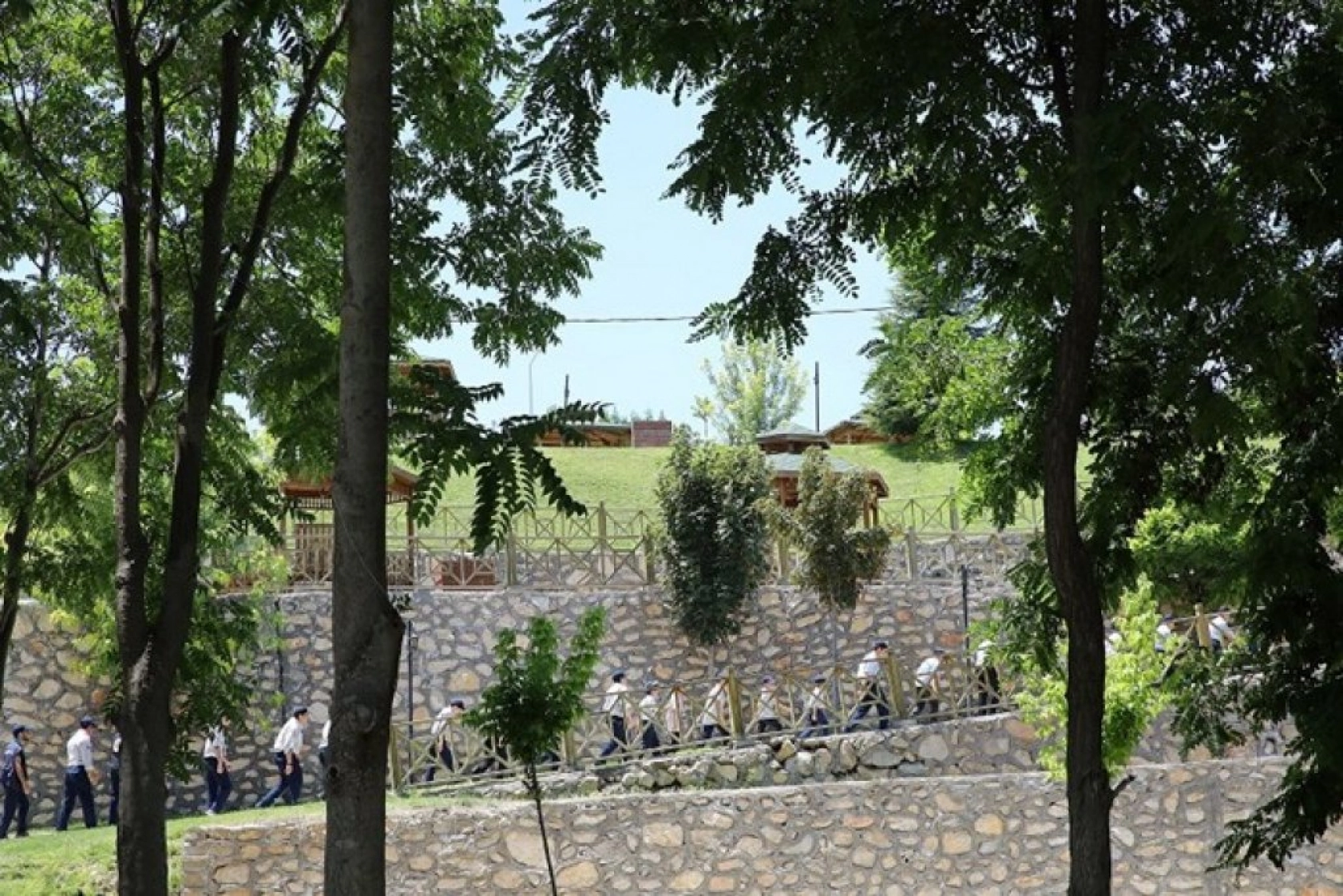 İspendere şifalı içmelerinde izcilik kampı