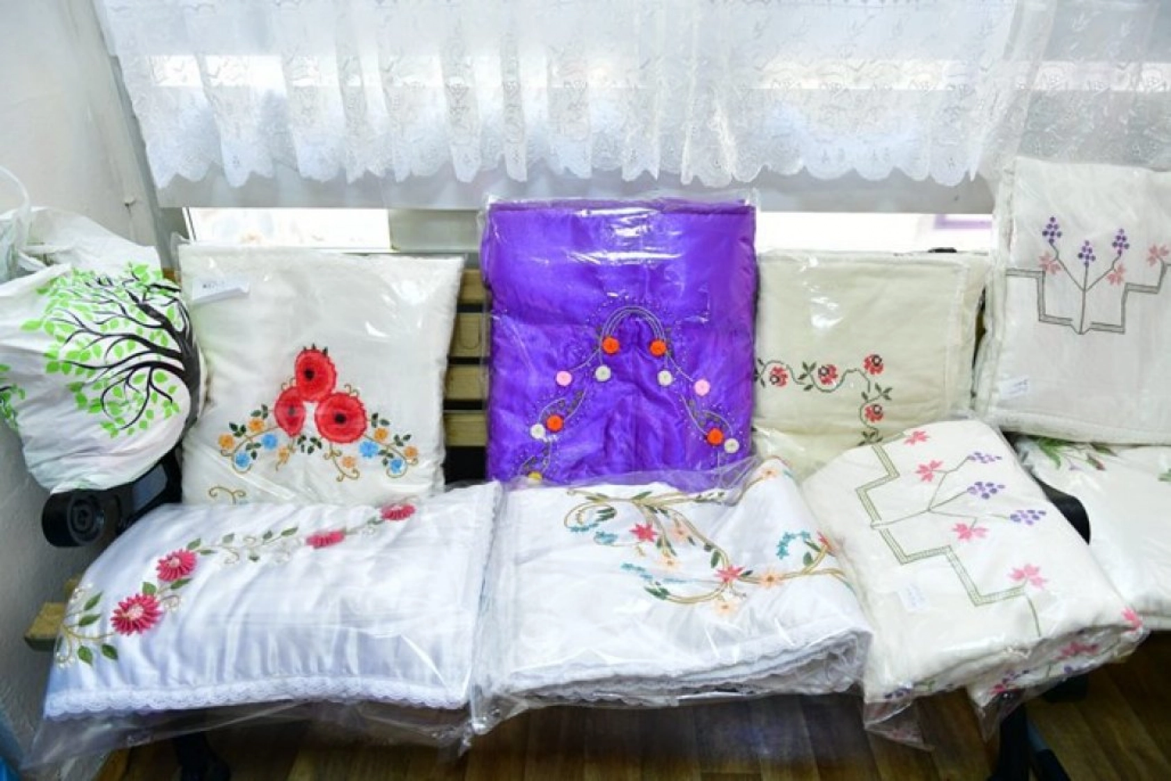 Kadınlarımızın Gayreti ve Çabasını Takdirle Karşılıyoruz